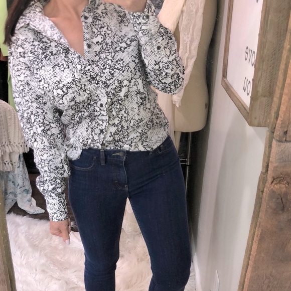 Rag and bone button down shirt size medium - Picture 2 of 8